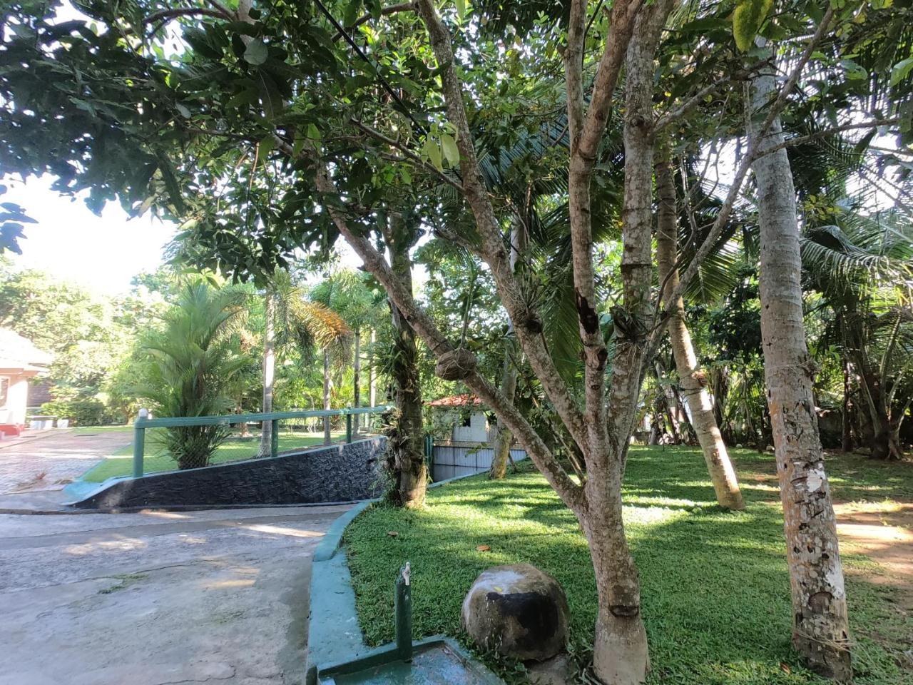 Villa Girilena Hikkaduwa Exterior foto