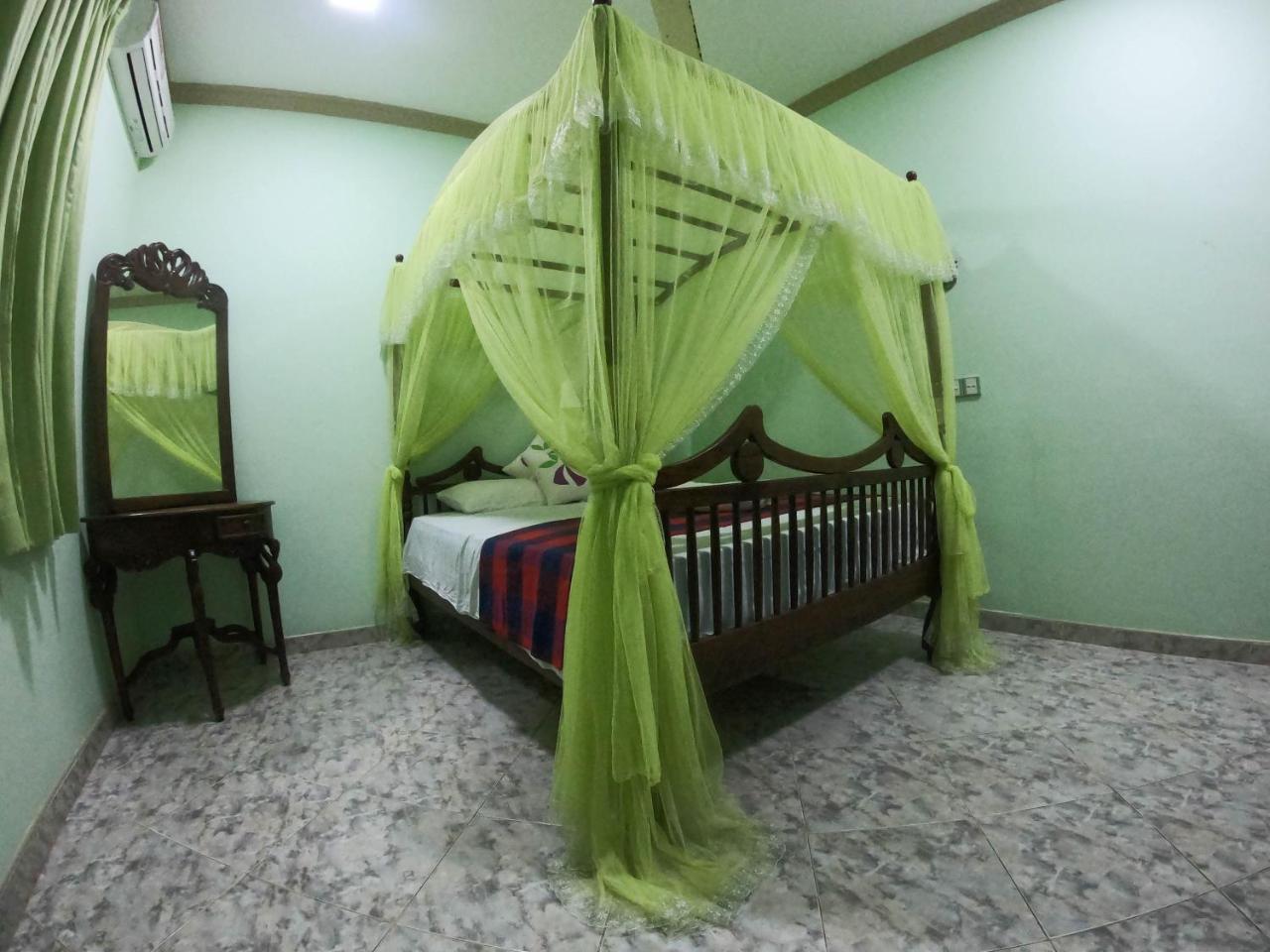 Villa Girilena Hikkaduwa Exterior foto